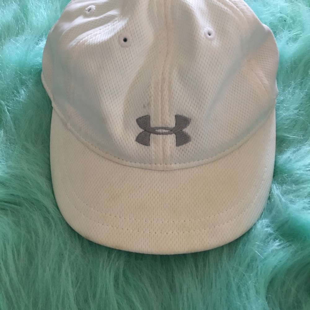 Under Armour hat